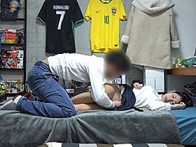 椿井えみ（22）のプライベートえっち盗撮 大人の事情とか気にせず勝手に発売w　サンプル画像02